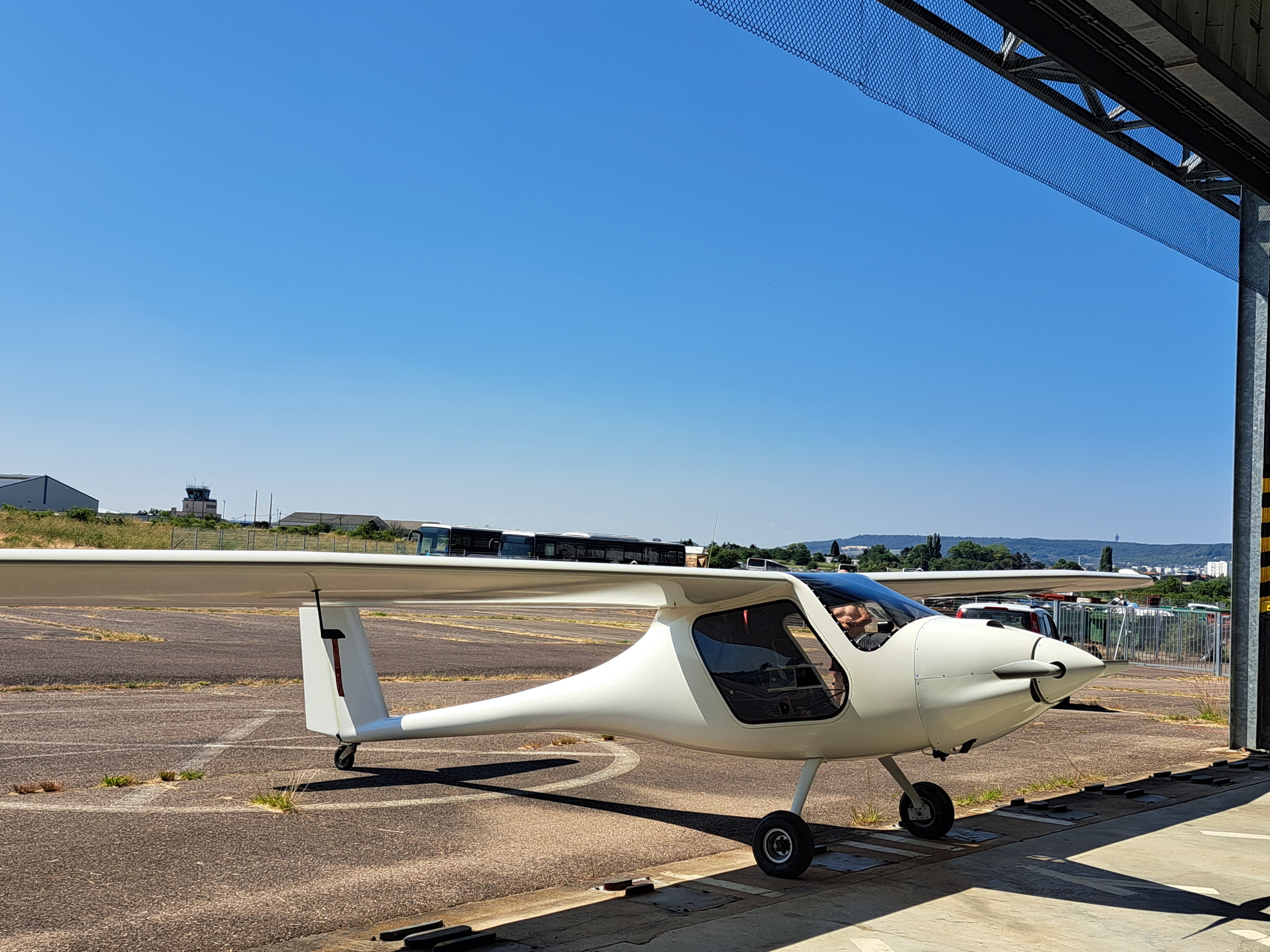 PIPISTREL - Sinus 912